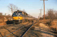 FA1-615-Push-Pull_eastbound_CISH-siding-spur_viewE_12-23-78_Madden-Keller.JPG (74711 bytes)